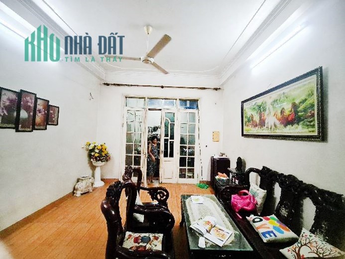 Bán nhà Nam Dư, Hoàng Mai 78 m2*4 Tầng giá chỉ 5.3 Tỷ