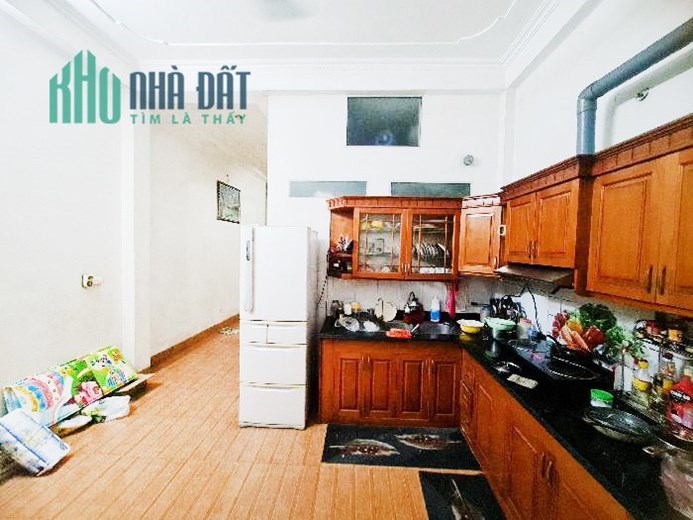 Bán nhà Nam Dư, Hoàng Mai 78 m2*4 Tầng giá chỉ 5.3 Tỷ