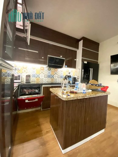 VIP ! HOÀNG QUỐC VIỆT CẦU GIẤY 9T THÔNG SÀN PL VỈ HÈ Ô TÔ >24 TỶ 75M .