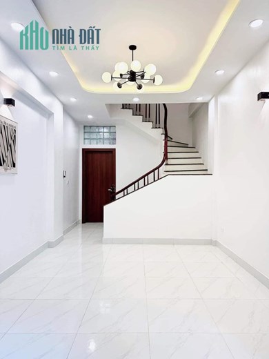 Bán CHDV Mỹ Đình, 9 Phòng Khép Kín, 2 Thoáng, Full Nội Thất, 45 Triệu/1T. DT 52mx5t, Giá 5.6 Tỷ.