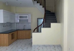 MẶT NGÕ THÔNG NHÀ 5 TẦNG 3 NGỦ KINH DOANH BUÔN GIÁ:3.45 TỶ PHỐ GIẢNG VÕ QUẬN BA ĐÌNH HÀ NỘI.