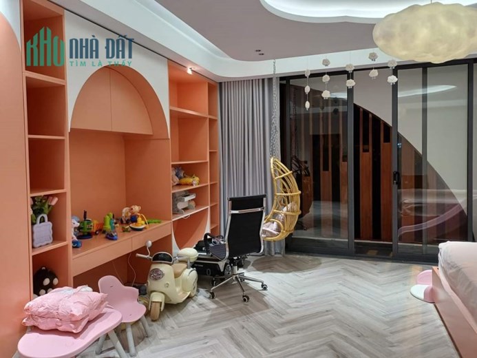 SIÊU ĐẸP ! hoàng quốc việt cầu giấy VILA 6T vỉ hè ôtô tránh>33tỷ 102m