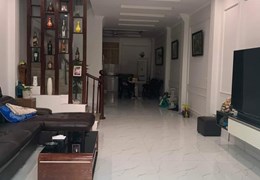 NHỈNH 4 TỶ, HOA HẬU QUANG TRUNG, 37M, Ô TÔ ĐỖ