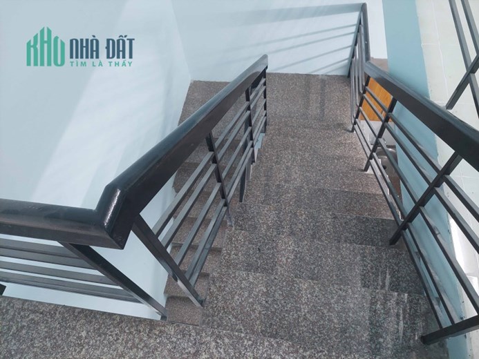 Bán Gấp Nhà Gần Chợ Nông Sản Thủ Đức Bình Chiểu 56m2_5x11.2, 2T_ 3PN Hẻm Xe Tải  Chỉ Nhỉnh 3 Tỷ