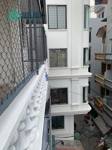 O9 26 28 5559  Bán nhà mặt phố Thái Thịnh DT 45m², 4 tâng, MT 4.4m, giá 18.5 tỷ Đống Đa