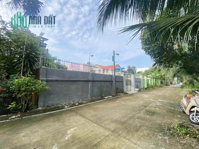 Ngộp Quá Khách Ơi Mặt Tiền Thạnh Lộc Q12-1022m2 Chỉ 23 Tỷ TL Tốt