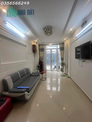 Bán nhà đường Lý Nam Đế, phường 7, quận 11, 4 tầng, 5 tỷ 5