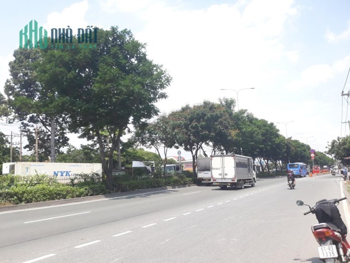 Mặt tiền Quốc Lộ 1A Bình Chiểu Thủ Đức, 40m2, 3 tầng, giá chỉ hơn 3 tỷ.