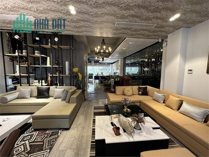 Shophouse Nguyễn Cơ Thạch 7x24, hầm trệt 3 lầu áp mái