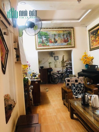♥ Nhà Nguyễn Công Trứ gần Sông Hàn, gần đường chính, 81m2, Giá Rẻ 2.x tỷ