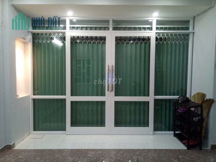 Nhà 2 tầng đường Lý Thường Kiệt - 3 phòng ngủ