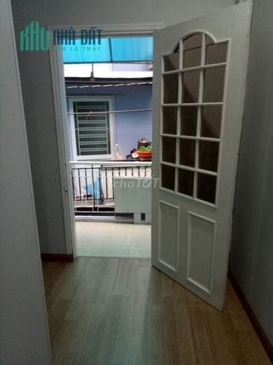Nhà 2 tầng đường Lý Thường Kiệt - 3 phòng ngủ