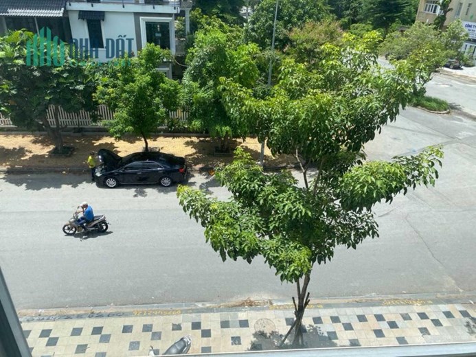 Chính chủ bán nhà mặt tiền 106 Lê Hữu Kiều, Q2 - dự án Sài Gòn Mystery