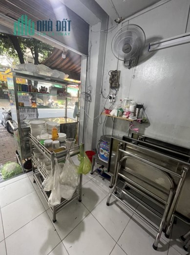 SANG QUÁN CƠM +BÚN BÒ HUẾ MẶT TIỀN CHUNG CƯ BÀU CÁT 2