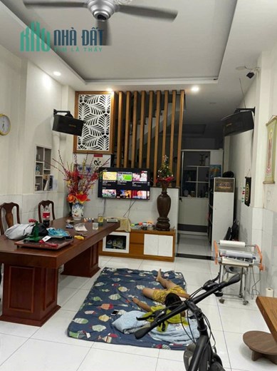 Bán nhà đường số 9 Bình Hưng Hòa 4x16 đúc 3 tấm đẹp hẻm 6m gần chợ 26 Tháng 3 Eon Tân Phú.