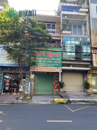 CHO THUÊ NHÀ NGUYÊN CĂN TRUNG TÂM MẶT TIỀN ĐƯỜNG NGUYỄN HỒNG ĐÀO, PHƯỜNG 14, TÂN BÌNH
