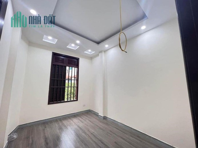 SIÊU PHẨM  ĐẸP - HIẾM CÓ 102 -Ô TÔ TẬN CỬA - SÁT DỰ ÁN 2 TOÀ CHUNG CƯ, ĐƯỜNG 7M TRƯỚC NHÀ 65M, 3