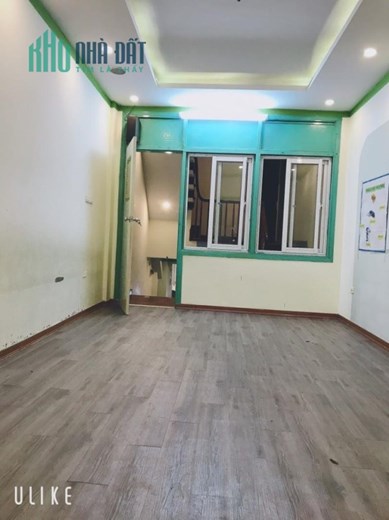 Chính Chủ Nhờ Tìm Người Thuê Nhà mặt phố Cửa Nam, quận Hoàn Kiếm