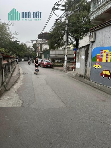 KINH DOANH SẦM UẤT,NGÃ 4
Nguyễn Sơn  63MV 4T  13.5 TỶ