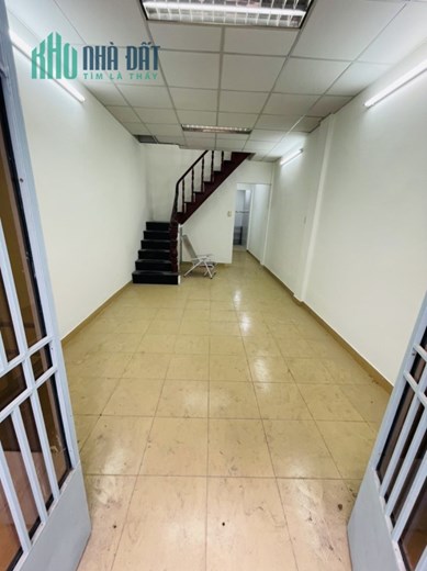 DUY NHẤT Bán nhà Rẻ 53m2 CMT8 Phường 13 Quận 10 giá chỉ 4 tỷ bé