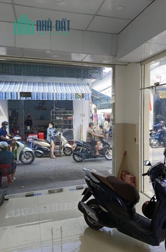 ✅Bán nhà mặt tiền gần chợ đường LK 5-6, BHHB, Bình Tân, 4 x 17, giá 4.1 tỷ.