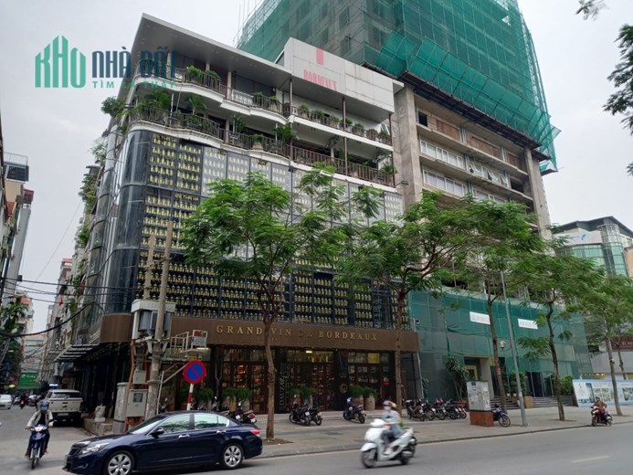 TÒA NHÀ LÔ GÓC - MẶT PHỐ THÁI HÀ - SIÊU ĐẲNG CẤP TRIỆU ĐÔ. 416M X 6T. GIÁ 400 TỶ