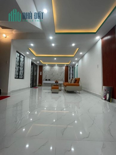 Bán nhà 3 tầng kiệt Cô bắc thông lê đình dương . TT Hải CHâu Đà Nẵng. gần cầu rồng