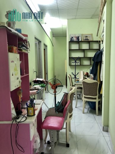 Chủ bán gấp nhà Bùi Văn Ngữ 71m2, 2 tầng 4/6.5m x 18.5m giá 3 tỷ Tân Chánh Hiệp Quận 12