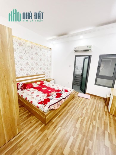 NHÀ MỚI ĐẸP VÀO Ở NGAY - XE HƠI NGỦ TRONG NHÀ - 55M2 - 5 TẦNG - SỔ VUÔNG A4 - TẶNG TOÀN BỘ NỘI THẤT