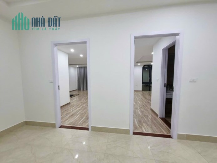 VIP !! Cho thuê tòa VP 130mx9T thông sàn thang máy Cầu Giấy 150 tr có giảm MỚI TINH 0969040000