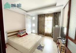 Bán nhà lô 22 Lê Hồng Phong, diện tích 38m 4 tầng GIÁ 5.2 tỉ vị trí đẹp