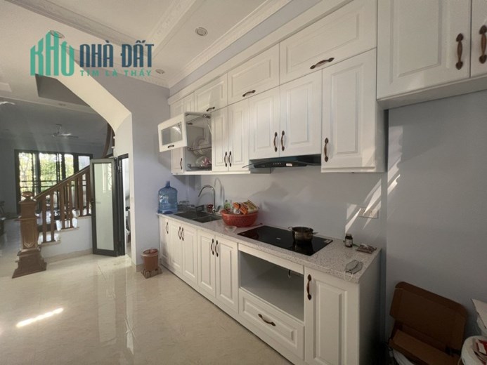 Bán nhà mới 4 tầng Ngọc Trì,Long Biên 38m2 full nội thất nhỉnh 4 tỷ