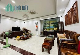 Bán Căn Biệt Thự Ngõ 5 Hoàng Quốc Việt 140m2 x 4 tầng, 6 phòng ngủ đầy đủ công năng, giá đầu tư chỉ
