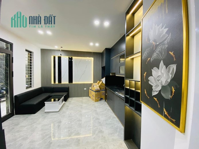 Tuyệt phẩm, nhà hiện đại nhất phố Khương Trung, nội thất long lanh, an sinh cực tốt, 5 tầng, 3.98