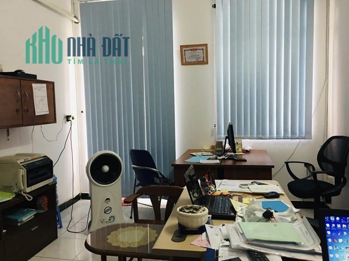Xe ngủ trong nhà Nguyễn Phúc Chu, P15, Tân Bình, 42m2, 2 tầng, 4.x tỷ.