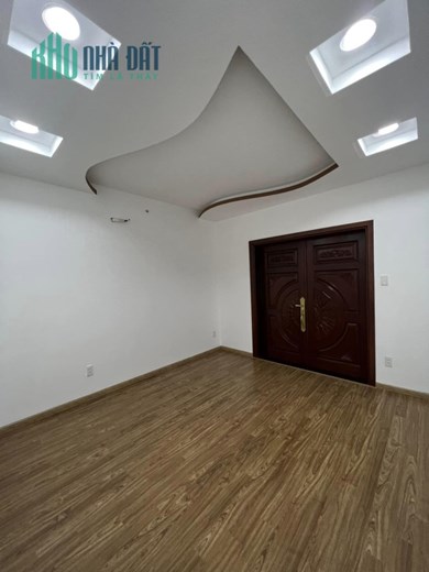 Định Cư Bán Gấp - HXH Lê Đức Thọ - 4 Tầng 59m2 Chỉ 6.1 Tỷ