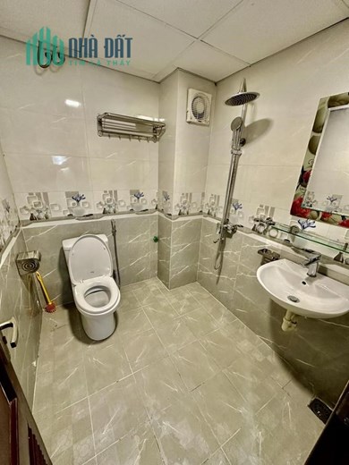 ✅ KHOAN! Khương Đình, nhà đẹp 5 tầng, 33m ra ô tô, bán nhanh 4.48 tỷ