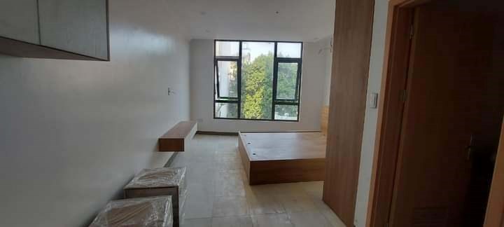 Bán Căn Hộ Dịch Vụ Ngõ 175 Lạc Long Quân 63m2 x 8 tầng thang máy, 13 phòng khép kín full nội thất,