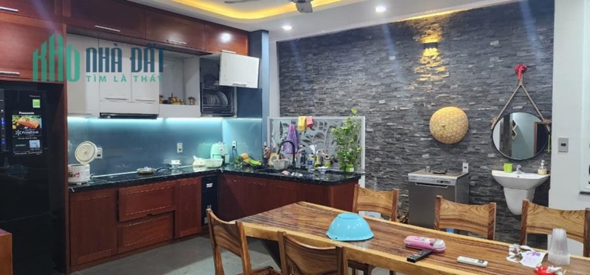 ► Mặt Tiền KĐT Ven Sông Hoà Quý, 122m2, 6 tầng, ngang 6m