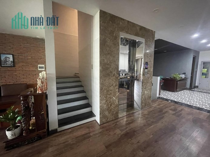 ► Mặt Tiền KĐT Ven Sông Hoà Quý, 122m2, 6 tầng, ngang 6m