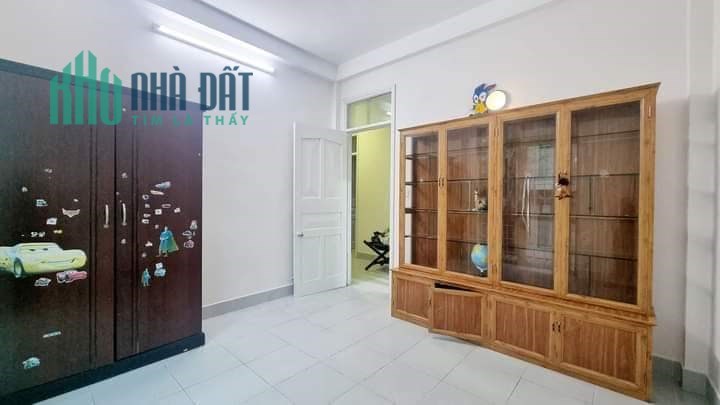 Bán Nhà Ngõ 276 Đường Nghi Tàm 98,2m2 x 4 tầng, mặt tiền rộng, 4 phòng ngủ, phân lô ô tô tải tránh,