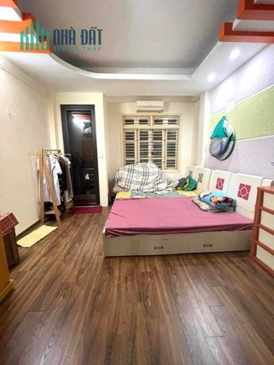 Bán Nhà Ngõ 144 Phố Quan Nhân 30m2 x 5 tầng, 3 phòng ngủ đầy đủ công năng, gần Phố ngõ nông, giá