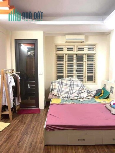 Bán Nhà Ngõ 144 Phố Quan Nhân 30m2 x 5 tầng, 3 phòng ngủ đầy đủ công năng, gần Phố ngõ nông, giá