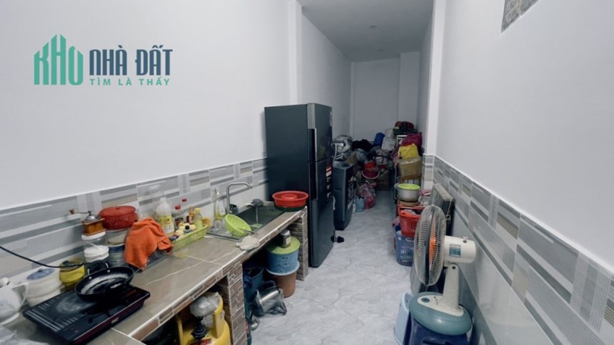 Nhà đẹp 1/ sát MT Âu Cơ quận Tân Phú 4 x 15-2 Tang hơn 4 tỷ TL CC