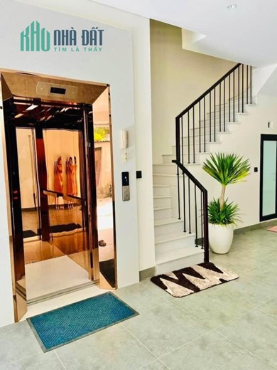 NHÀ ĐẸP NGỌC THỤY - LÔ GÓC - THOÁNG SÁNG VĨNH VIỄN - NHÀ DÂN XÂY SIÊU ĐẸP - GARA  - THANG MÁY - MẶT