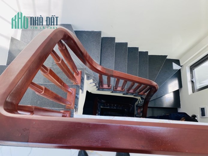 MINH KHAI NHÀ MỚI ĐẸP 44M 5T 7 NGỦ GIÁ CHỈ 4 TỶ 8.