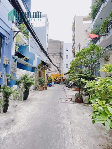 NGƯỜI MẪU CHÂN DÀI.28m CÓ THANG MÁY. MỚI KENG. CÁCH MẶT TIỀN NG THÁI BÌNH Q1 15m.- 100m2. 23 tỷ