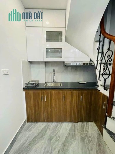 GIÁ: 1 TỶ NHÀ 4 TẦNG 3 NGỦ GIẤY TỜ SỔ ĐẦY ĐỦ HỘ NHẨU TẠI QUẬN HAI BÀ TRƯNG .