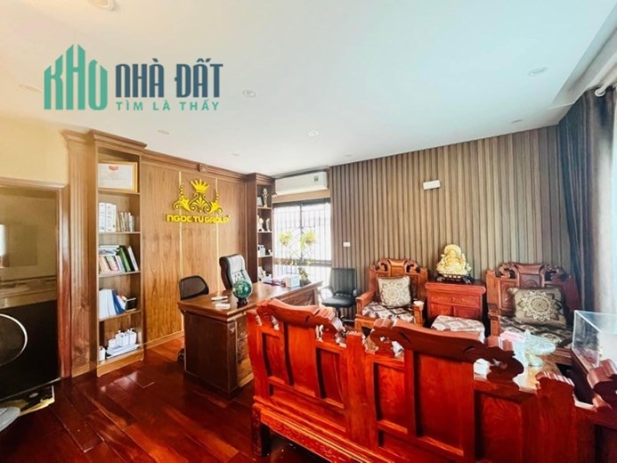 HOÀNG VĂN THÁI, KINH DOANH, Ô TÔ, SIÊU MẶT TIỀN

66m x 6 tầng, mt 8m, giá 16 tỷ