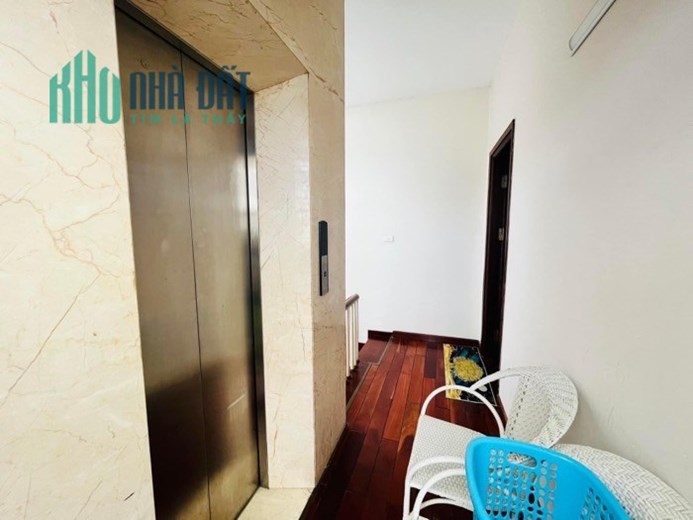 HOÀNG VĂN THÁI, KINH DOANH, Ô TÔ, SIÊU MẶT TIỀN

66m x 6 tầng, mt 8m, giá 16 tỷ